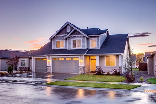 Lehre Hauskaufberatung mit Immobiliengutachter